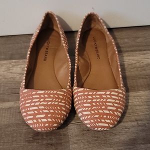 NWOT Lucky brand flats